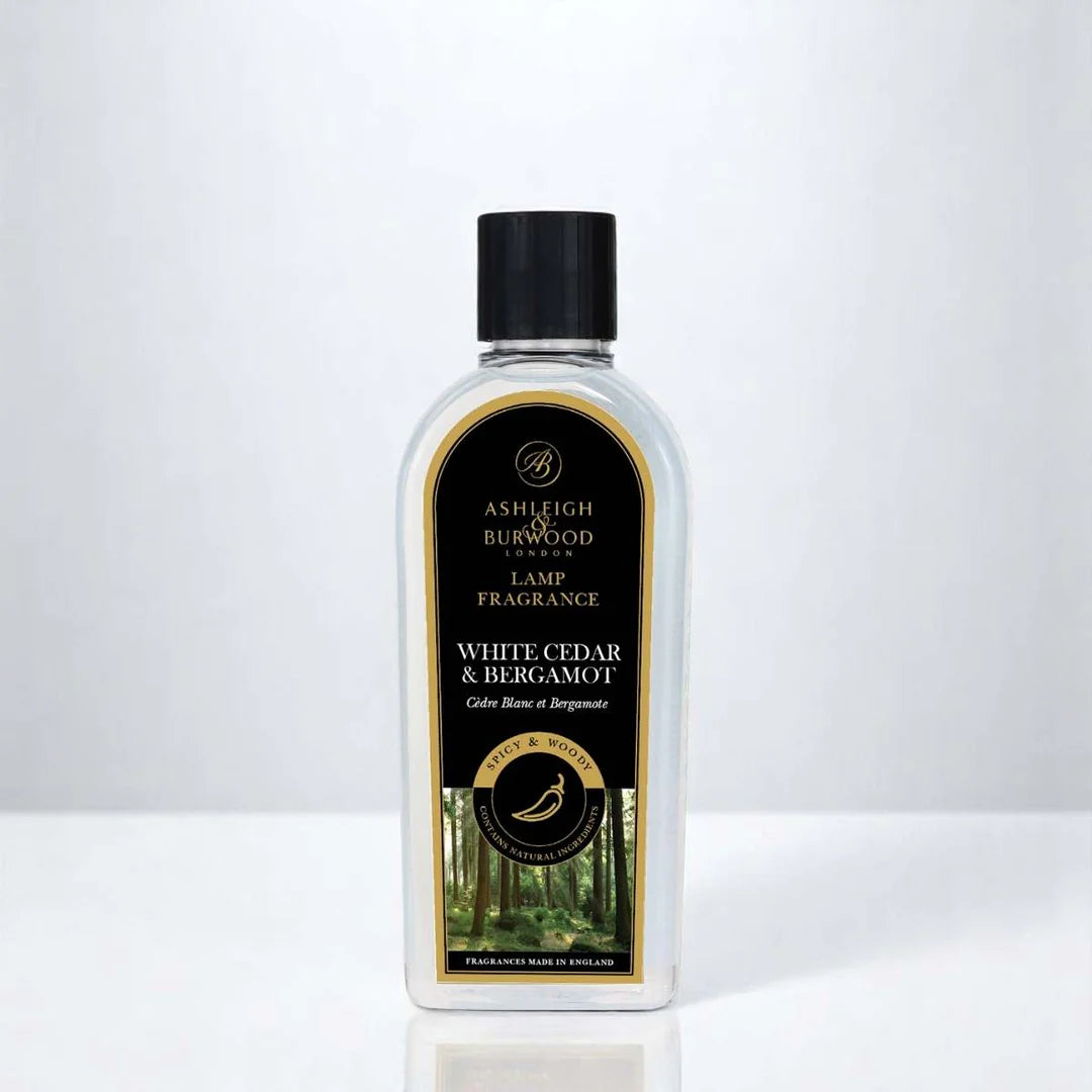 Persawr Lamp Cedrwydd Gwyn a Bergamot 250ml Ashleigh & Burwood